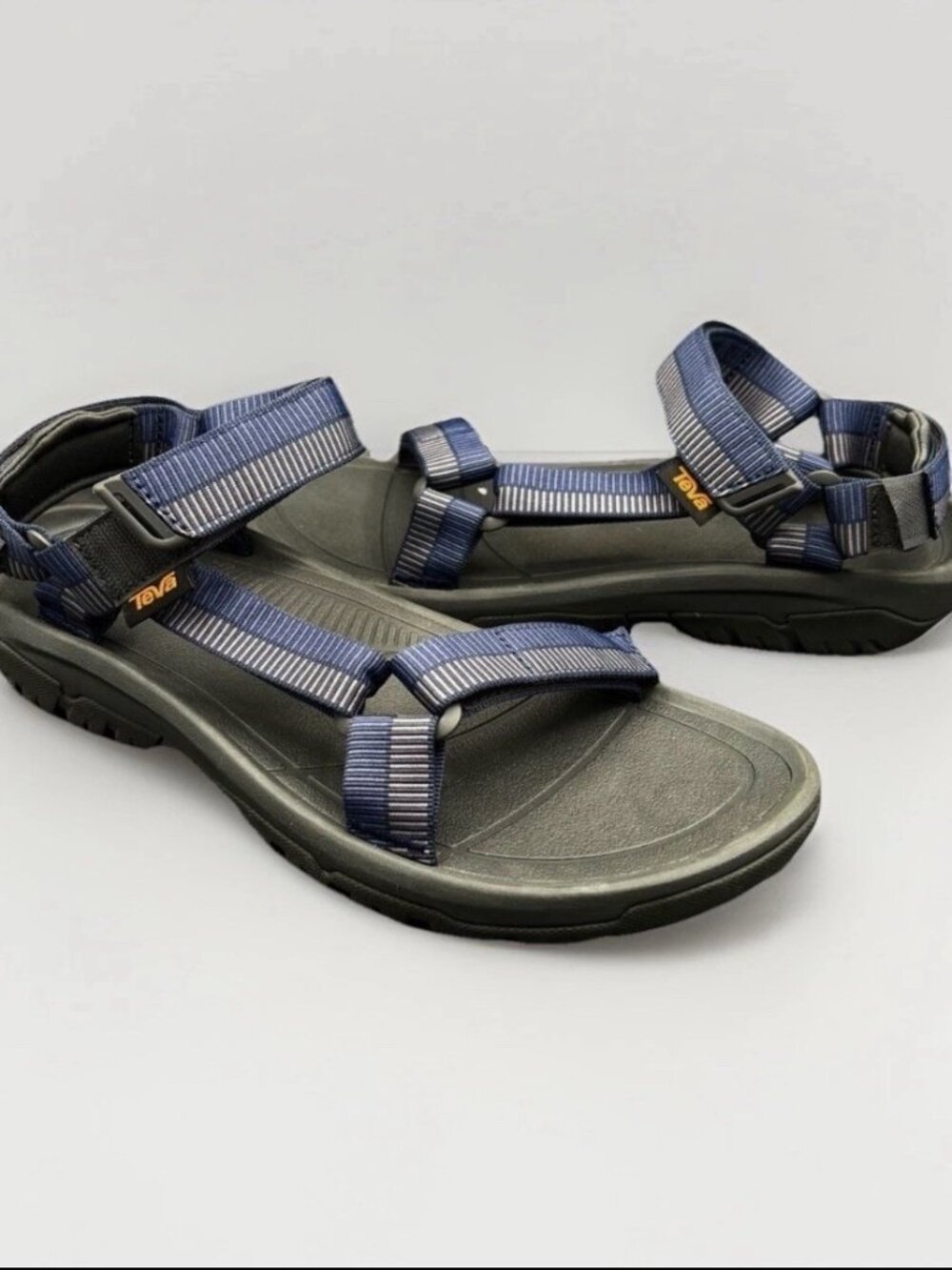 Teva Men's Hurricane XLT2 Sandals - Black/Grey - Size 11 - New in Box